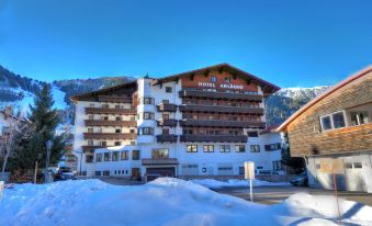 Hotel Arlberg