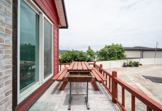 여수 백야밤바다 펜션 객실 내부