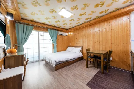 Buan Solhayng Bada Pension