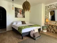Maison Taina Hotels in Arue