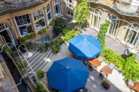Radisson Blu Schwarzer Bock Hotel Wiesbaden Các khách sạn ở Taunusstein