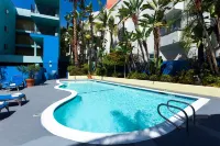 Ramada Plaza by Wyndham West Hollywood Hotel & Suites - Family