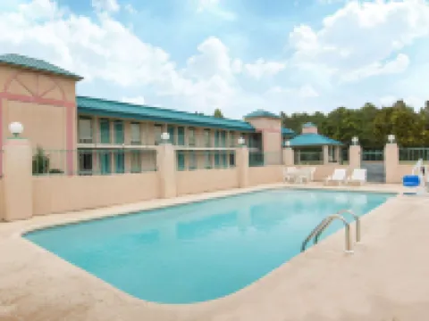 西波因特戴斯酒店 克萊縣酒店