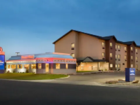 Baymont by Wyndham Glendive Hotels in Glendive