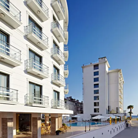 Ayvalik Cinar Hotel