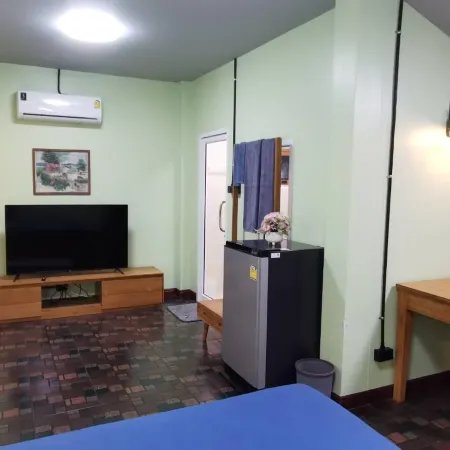 Schinn Tumnon & Homestay