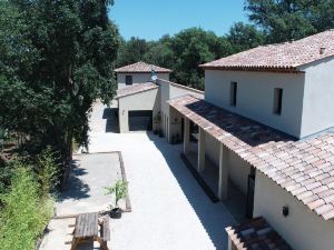 Villa Saona - Chambres d'hôtes - Golfe de St Tropez - location - piscine - spa