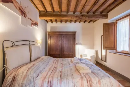 Apartment Casa Laura Отели рядом с достопримечательностью «Chiesa di Santa Maria Assunta»