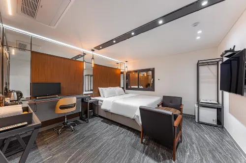 Gunsan Hotel CoCo - СПА