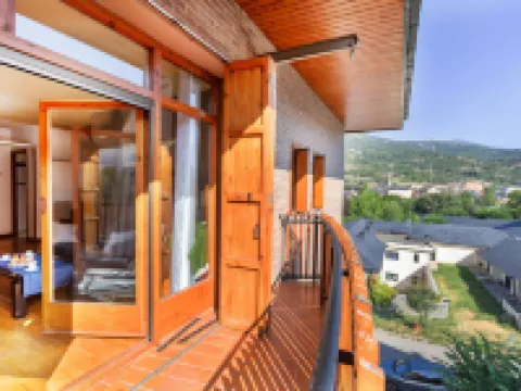 Mainera Hotels in Sort