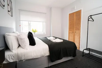 Linburn Apartment Hotels near Glasgow Prestwick Airport