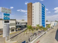 One Guadalajara Periferico Norte Hotels in Tesistán