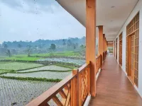 Aki Koe-En Restorant Villa & Cafe Hotels in Cijeruk