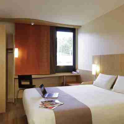 hotel ibis Guingamp - Coeur de Bretagne Rooms