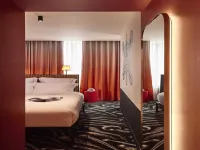 Mama Shelter Paris la Défense Hotels in Puteaux
