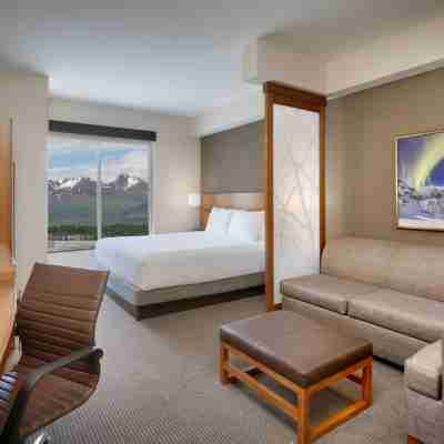 Hyatt Place Anchorage Midtown Rooms