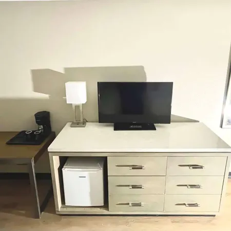 Super 8 by Wyndham Blythe