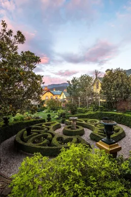 The Corinda Collection Hotels in North Hobart