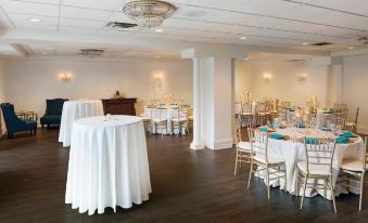 Nicollet Island Inn
