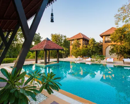Vannraj Resort and Spa Hotéis em Seoni