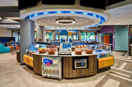 Tru by Hilton Sterling Heights Detroit Отели рядом с достопримечательностью «Birmingham Jewelry»