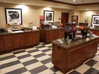 Hampton Inn & Suites Toledo-Perrysburg - Frühstück