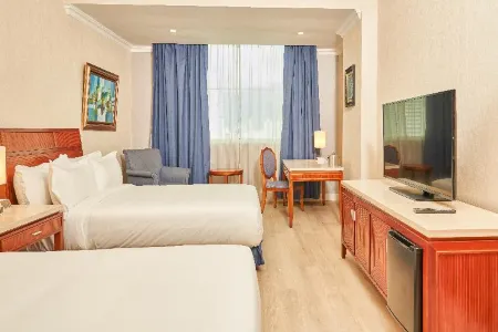 Veneto Hotel & Casino Отели в г. Панама-Сити