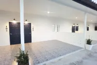 Calm Resort