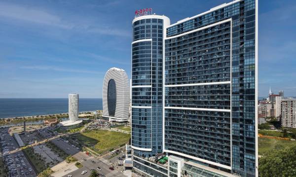 Billionaire Ramada Plaza by Wyndham Batumi