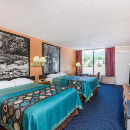 Super 8 by Wyndham Black Mountain