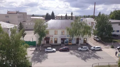 Parizh Hotels in Buguruslan