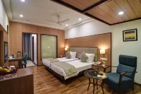 Hotel Chanakya Hotels near Gurudwara Handi Sahib