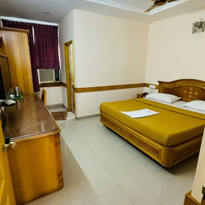 Hotel Ramnath Hotels near Sri Kodi Amman Temple