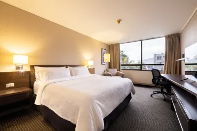 Holiday Inn Express Iquique Hotels in 