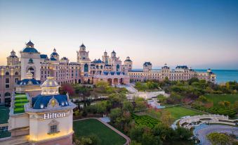 Hilton Dalian Golden Pebble Beach Resort