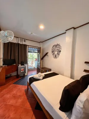 Harleys Pub and Hotel Hotels in Olongapo