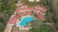 The Windflower Resorts and Spa Varca Goa - Uima-altaat