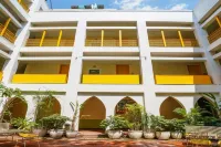 Bloom Boutique | Signature Towers