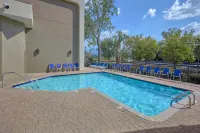 The Inn on the River - Swimmingpools