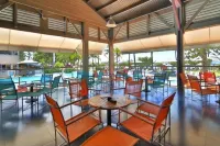 La Creole Beach Hotel & Spa - Frühstück