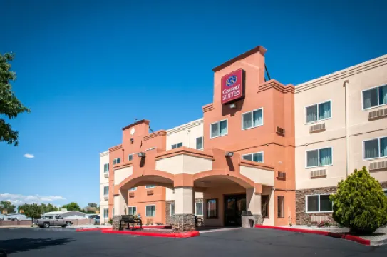 Quality Inn & Suites Roswell North