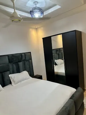 Star Light Apt #3 @ the Retreat Apartments Hotels in Brusubi