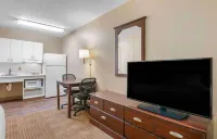 Extended Stay America Select Suites - Tampa - Brandon - 2-Star