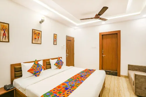 FabHotel Duke Inn