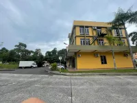 THE HOTEL Hotels in Sepilok