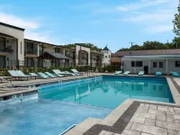The Hub Middletown Red Bank, BW Signature Collection Hotels in Monmouth County
