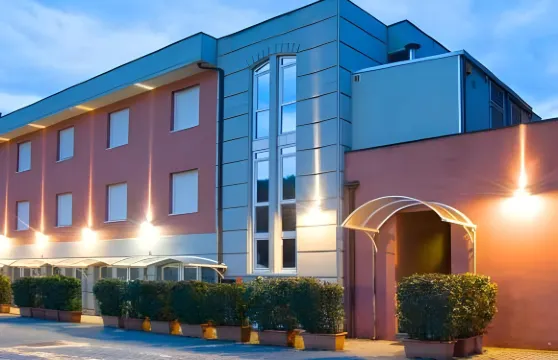 伊爾維安丹特酒店