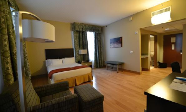 Holiday Inn Express CLEVELAND DOWNTOWN by IHG