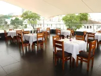 Zi One Luxury Hotel - Desayuno