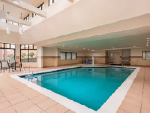 Holiday Inn Express & Suites MCDONOUGH by IHG Hotels in McDonough